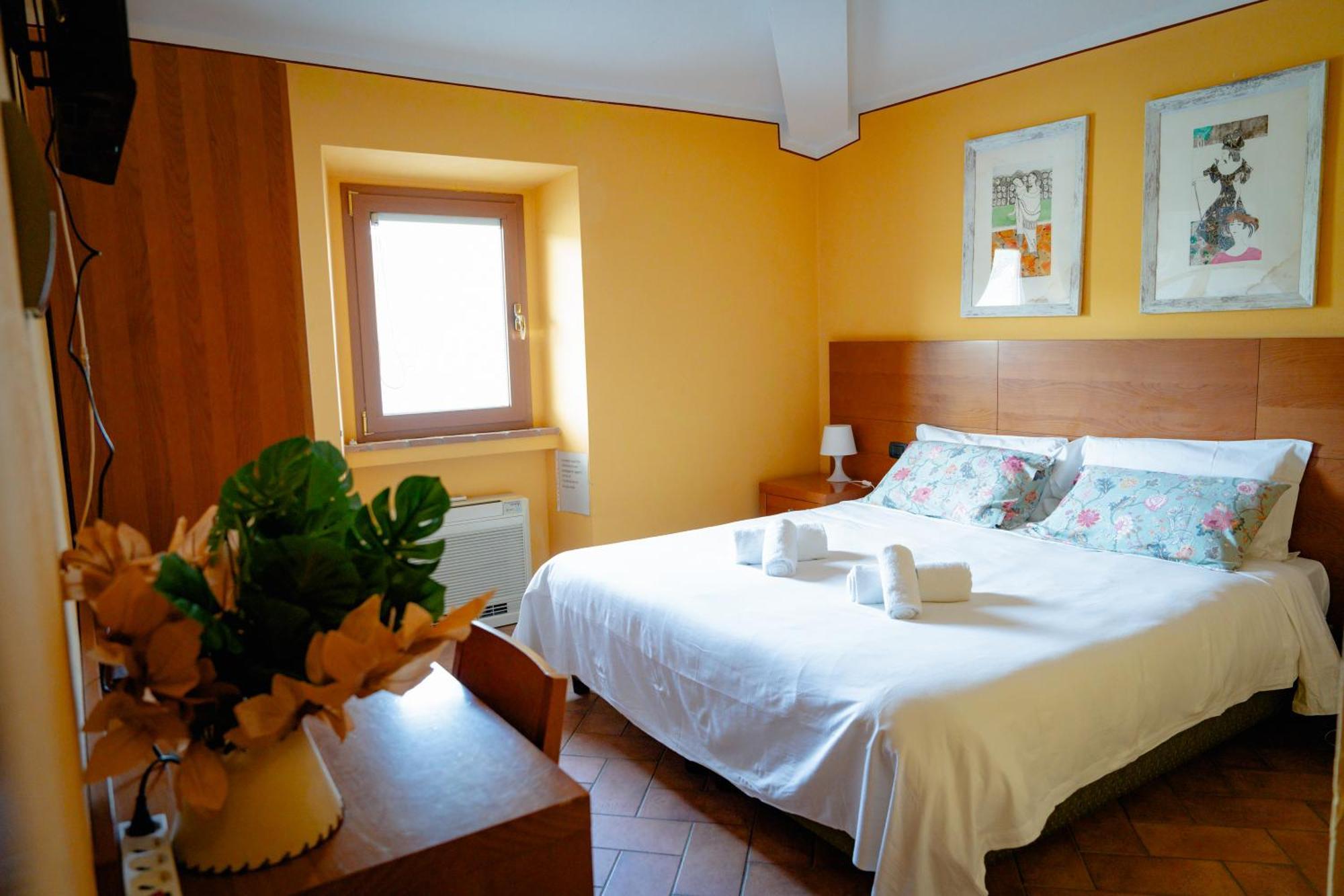L'Antico Gabbiano B&B Сан-Кашіано-ін-Валь-ді-Пеза Екстер'єр фото